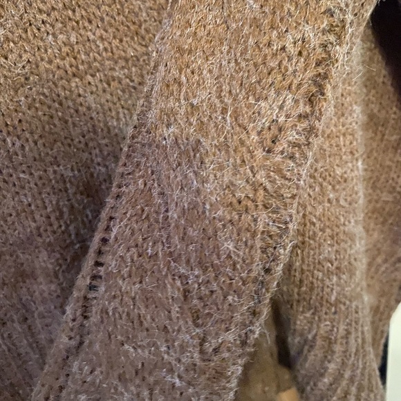 Promesa sweater M/L new - Picture 3 of 4